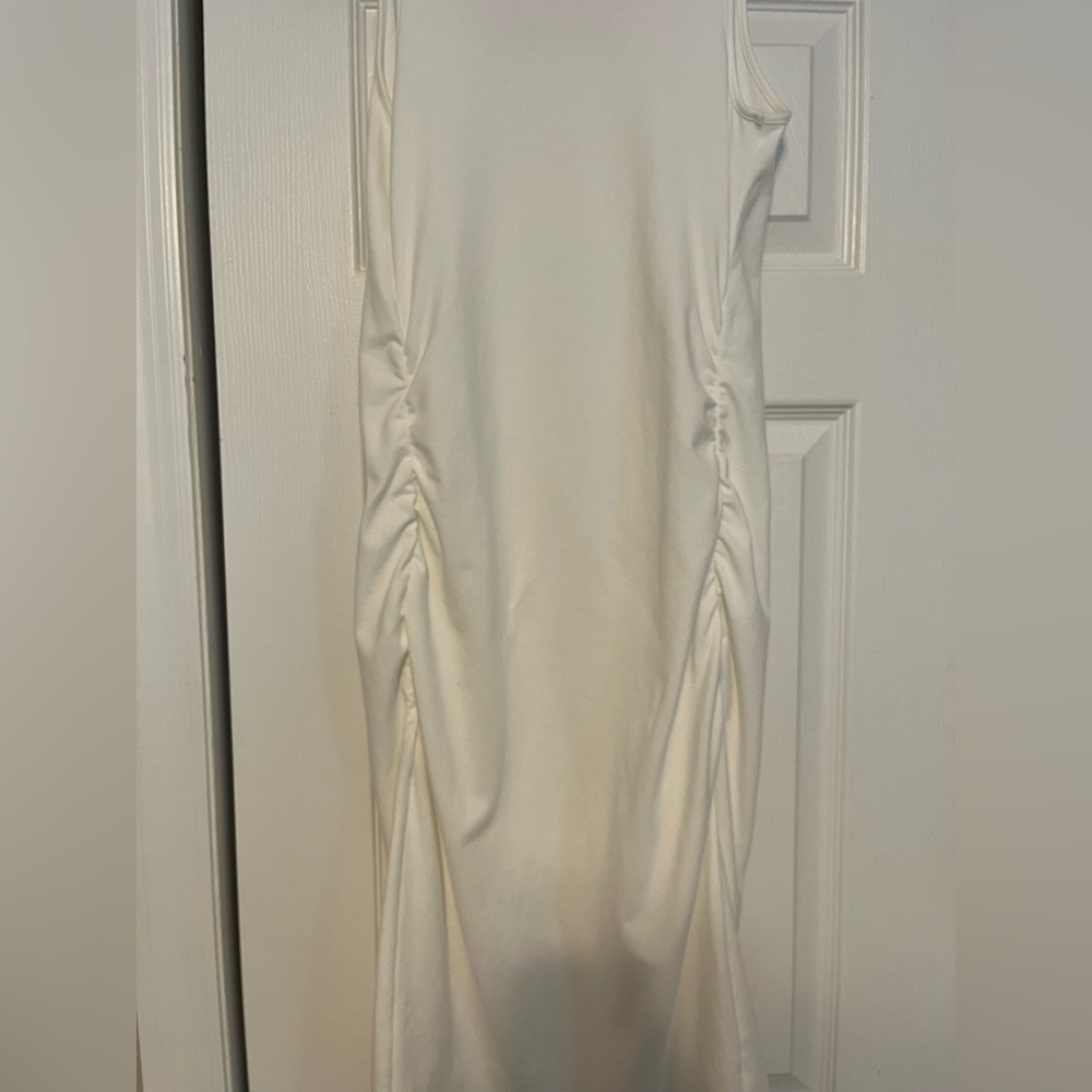 Isabel Maternity by Ingrid & Isabel Midi Dress - Picture 6 of 7